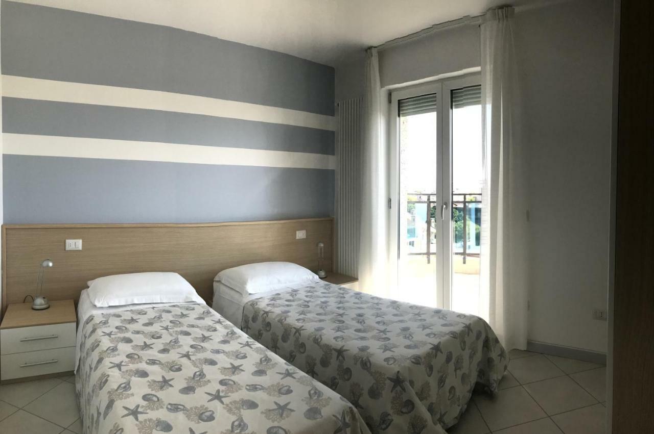 Skyresidence لينانو سابيادورو المظهر الخارجي الصورة