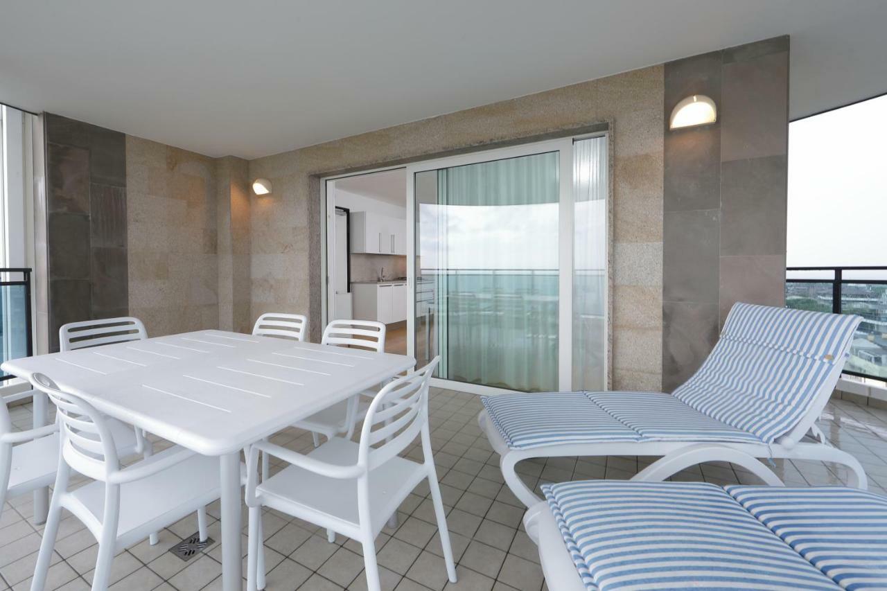 Skyresidence لينانو سابيادورو المظهر الخارجي الصورة